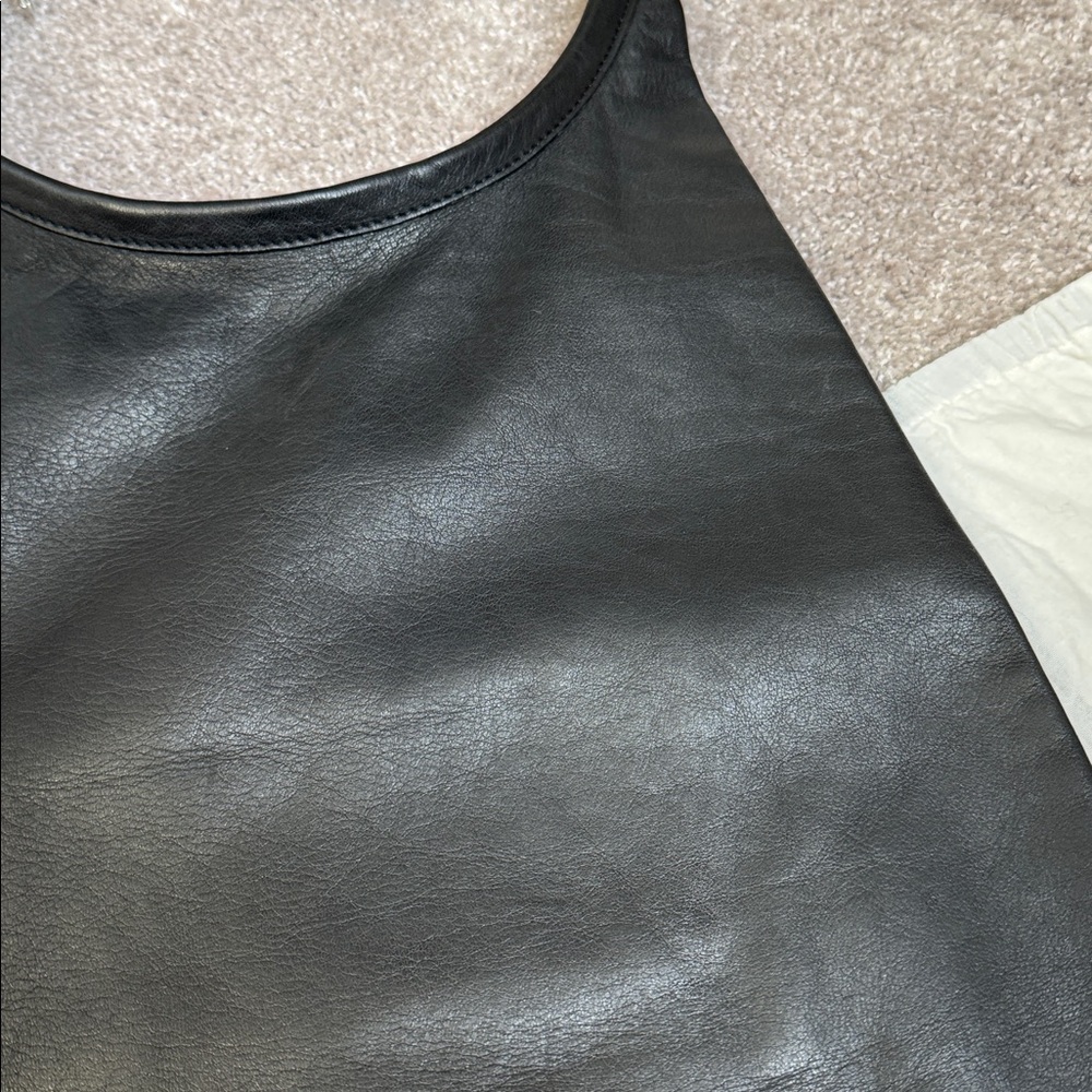 COS black leather modern minimalist hobo large NWT - Picture 2 of 12